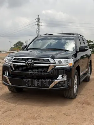 Toyota Land Cruiser 5.7 V8 VXR 2020 Black