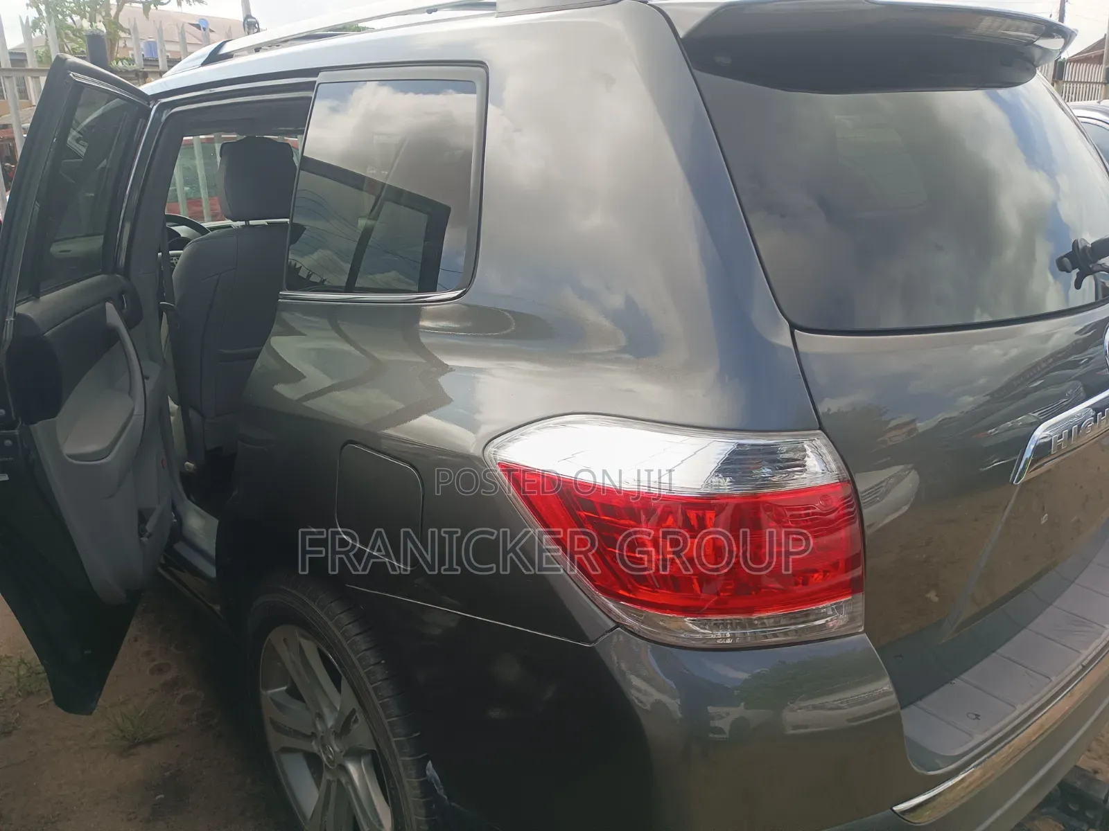 Toyota Highlander 2011 Green