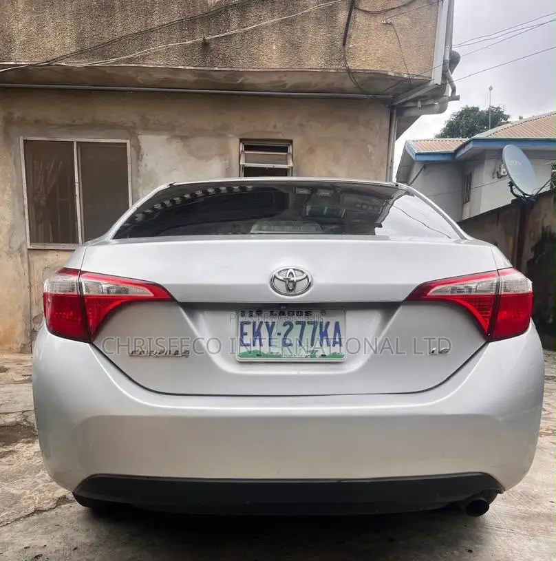 Toyota Corolla 2014 Silver