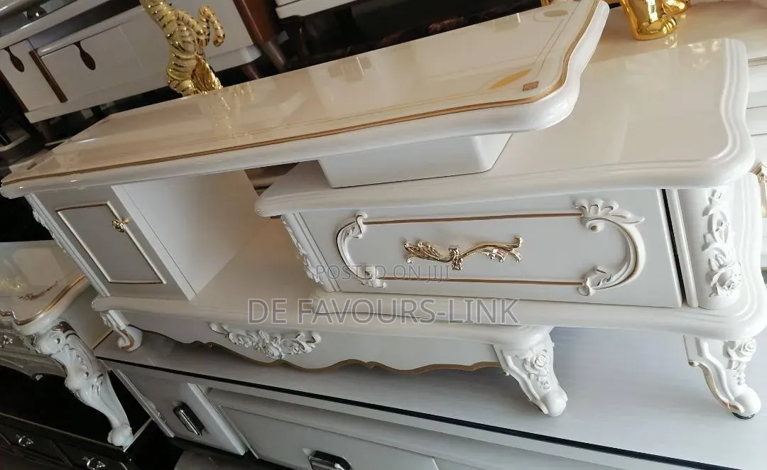 1.2 Meter TV Stand