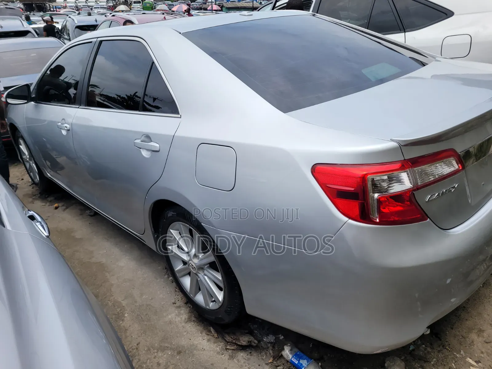 Toyota Camry 2012 Silver