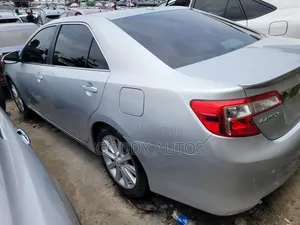 Toyota Camry 2012 Silver