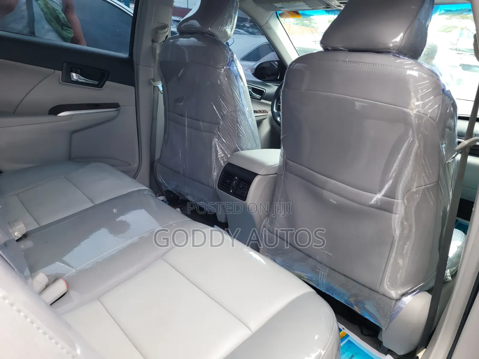 Toyota Camry 2012 Silver