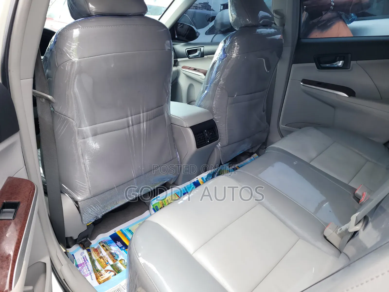 Toyota Camry 2012 Silver