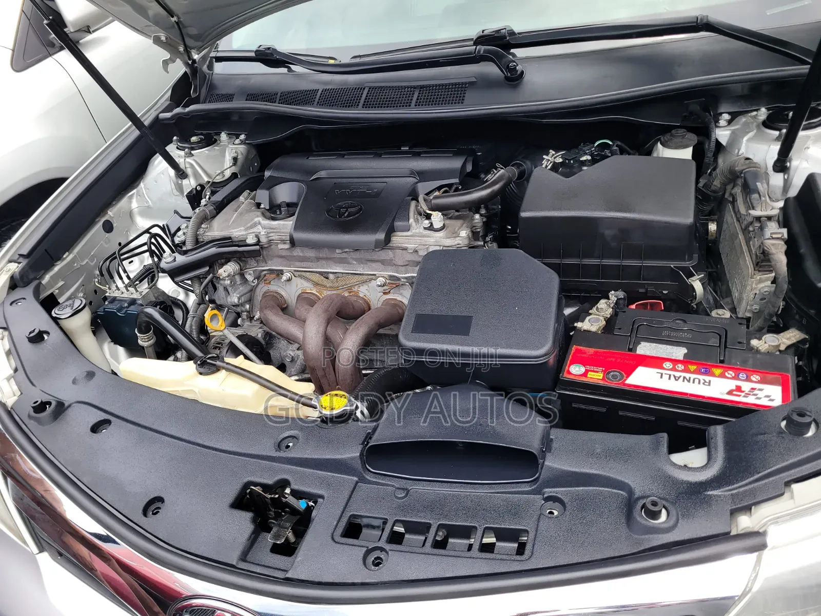 Toyota Camry 2012 Silver