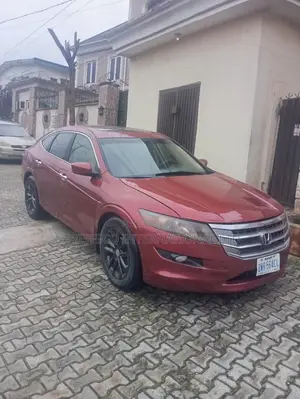 Honda Accord Crosstour 2011 Red