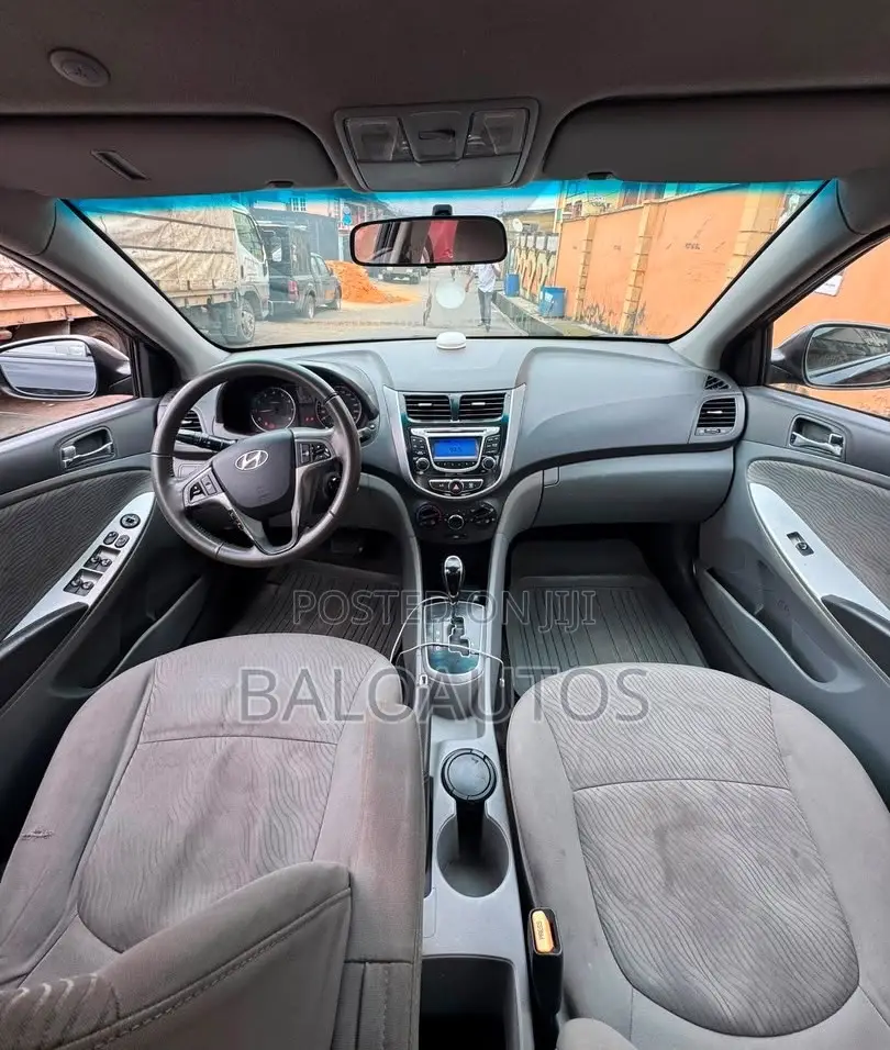 Hyundai Accent 2013 Black