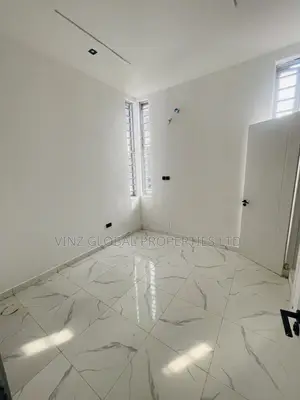 4bdrm Duplex in Lekki for rent