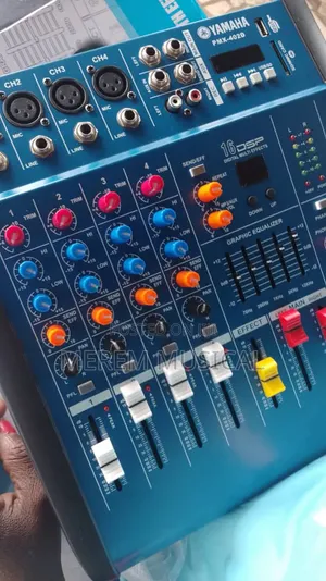 4 Channel Powered Mixer