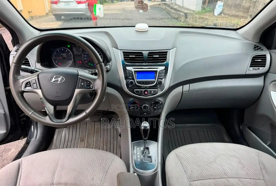 Hyundai Accent 2013 Black