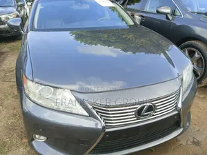 Lexus ES 2015 Gray