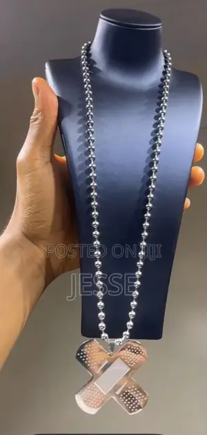 A Bandage Chain