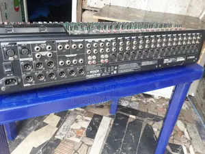 Yamaha MGP 24 Console Mixer