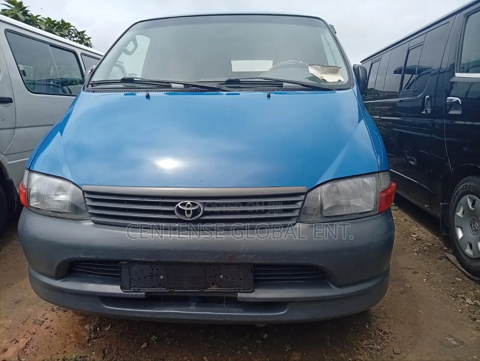 Toyota HiAce 2005 Blue
