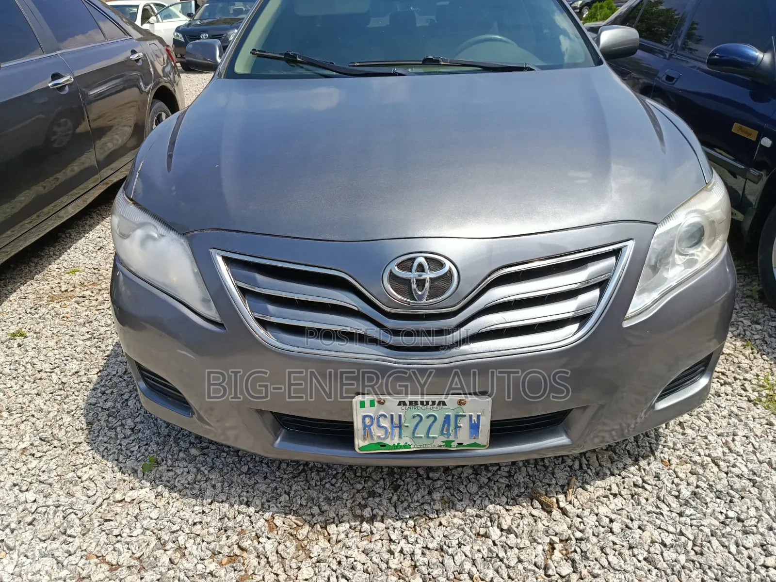 Toyota Camry 2010 Gray