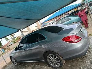 Mercedes-Benz C300 2016 Gray