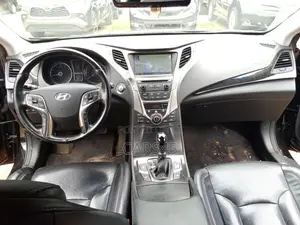 Hyundai Grandeur 2014 Black