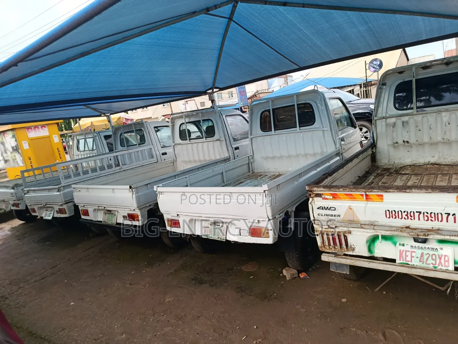 Daihatsu Hijet 2012 White