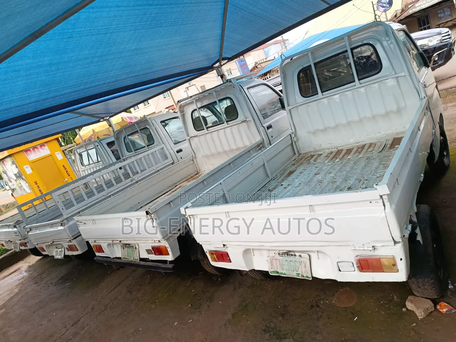 Daihatsu Hijet 2012 White
