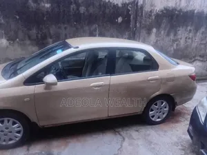 Honda City 2008 Gold