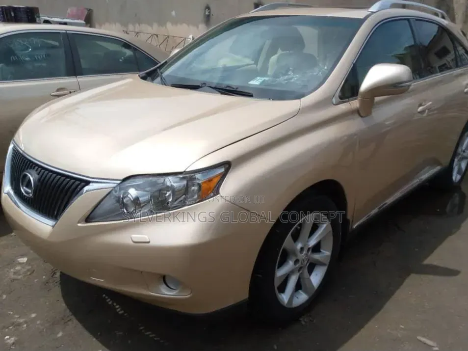 Lexus RX 2010 Gold