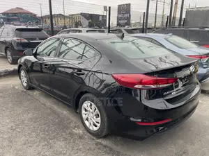 Hyundai Elantra SE 2018 Black