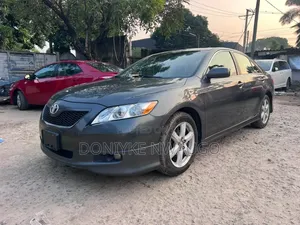 Toyota Camry 2007 Gray