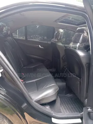 Mercedes-Benz C300 2008 Black