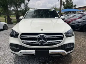 Mercedes-Benz GLE-Class 2019 White