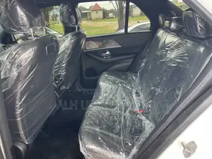Mercedes-Benz GLE-Class 2019 White