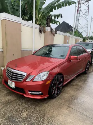 Mercedes-Benz E350 2012 Maroon