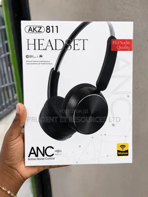 AKZ 811 Wireless ANC Headset – Premium Sound Comfort
