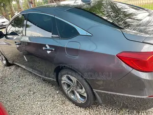 Honda Accord 2019 Gray