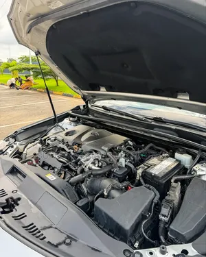 Toyota Camry SE (2.5L 4cyl 8A) 2019 Silver