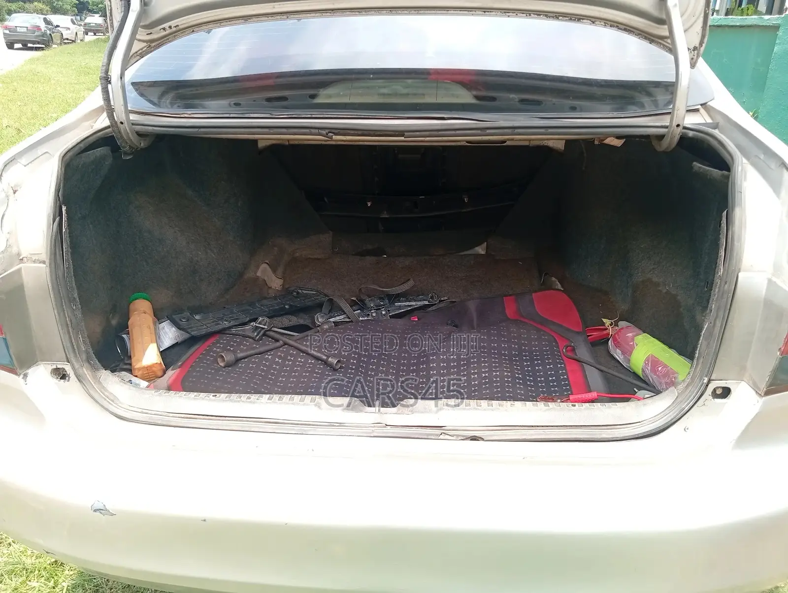 Honda Accord 2004 Silver