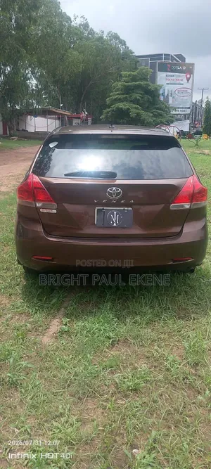 Toyota Venza 2010 Brown