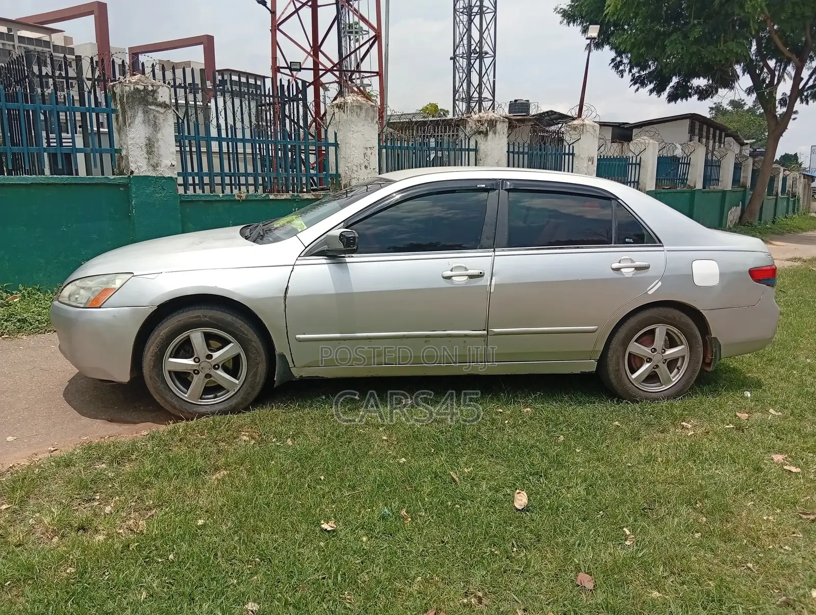 Honda Accord 2004 Silver