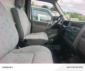Volkswagen Transporter 2005 White