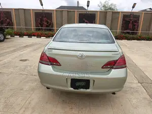 Toyota Avalon 2008 Green