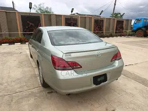 Toyota Avalon 2008 Green