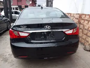 Hyundai Sonata 2012 Black
