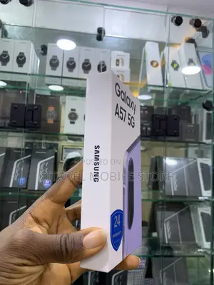 New Samsung Galaxy A57 128 GB Purple