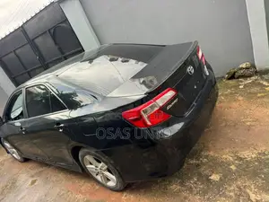 Toyota Camry 2013 Black