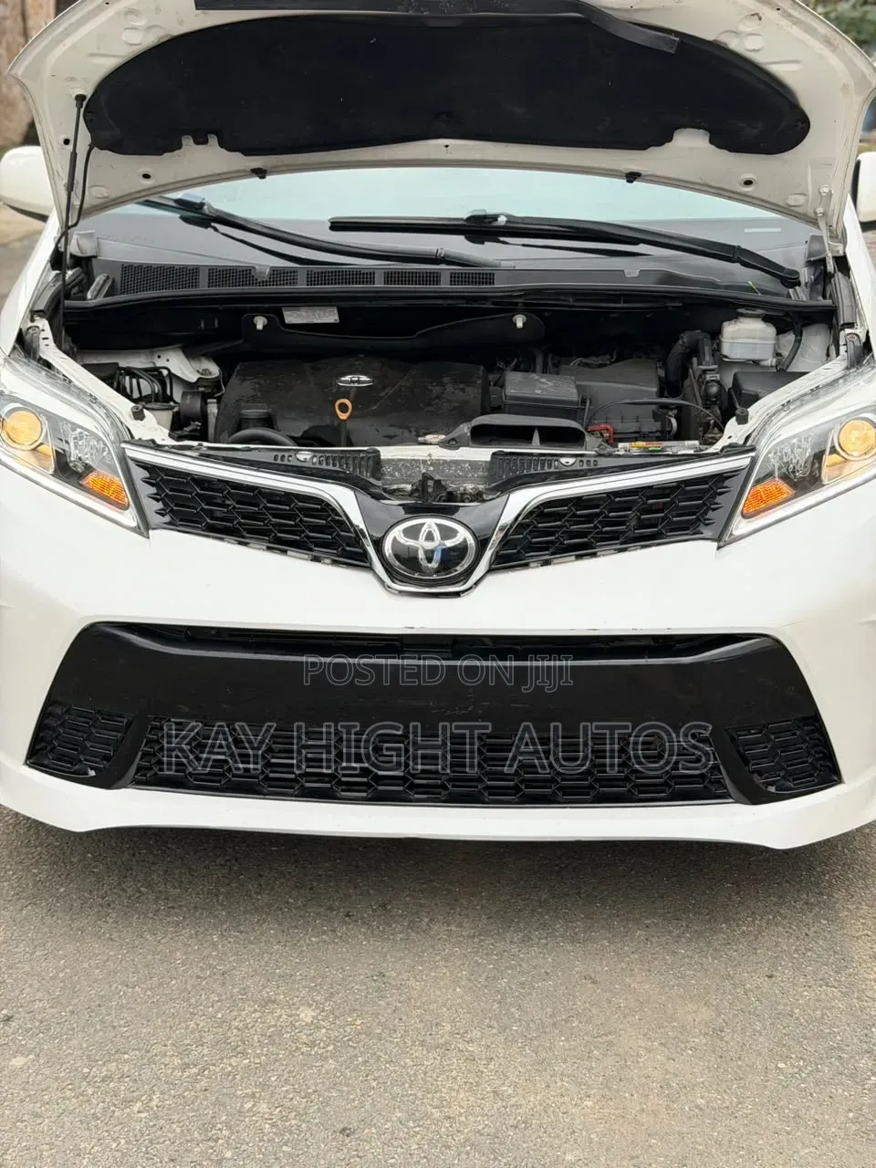 Toyota Sienna 2017 White