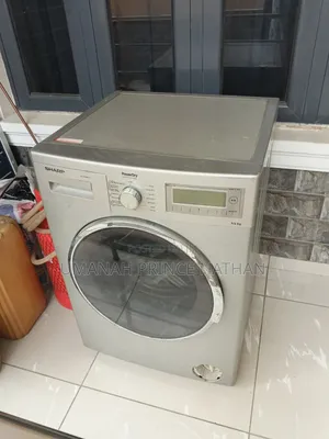 Used 9kg Washing/Drying Machine for Sale in Lagos( Motor Is Faulty)