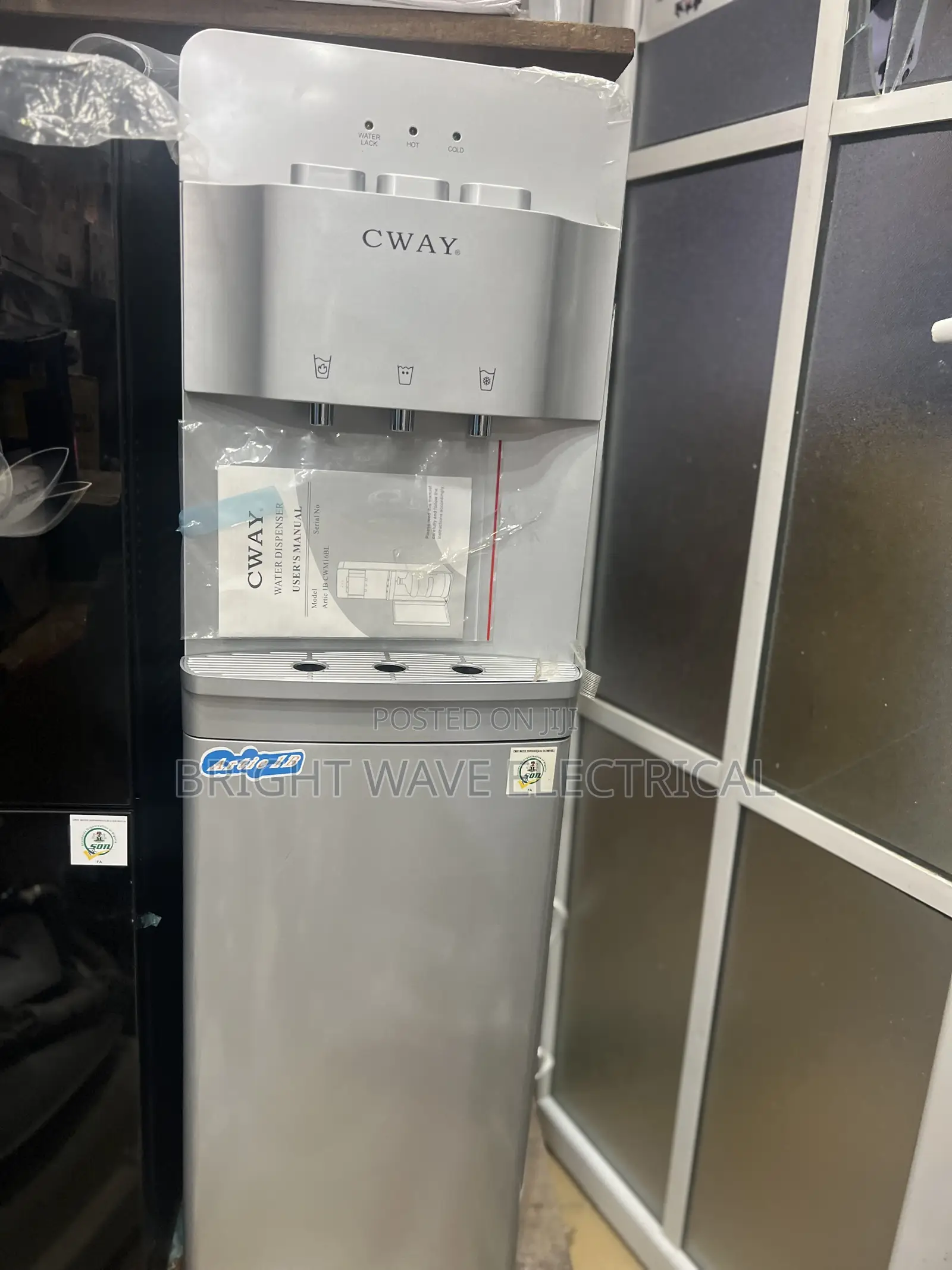 Buttom CWay Dispenser