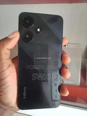 Infinix Hot 30i 128 GB Black