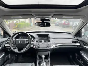 Honda Crosstour 2014 Gray