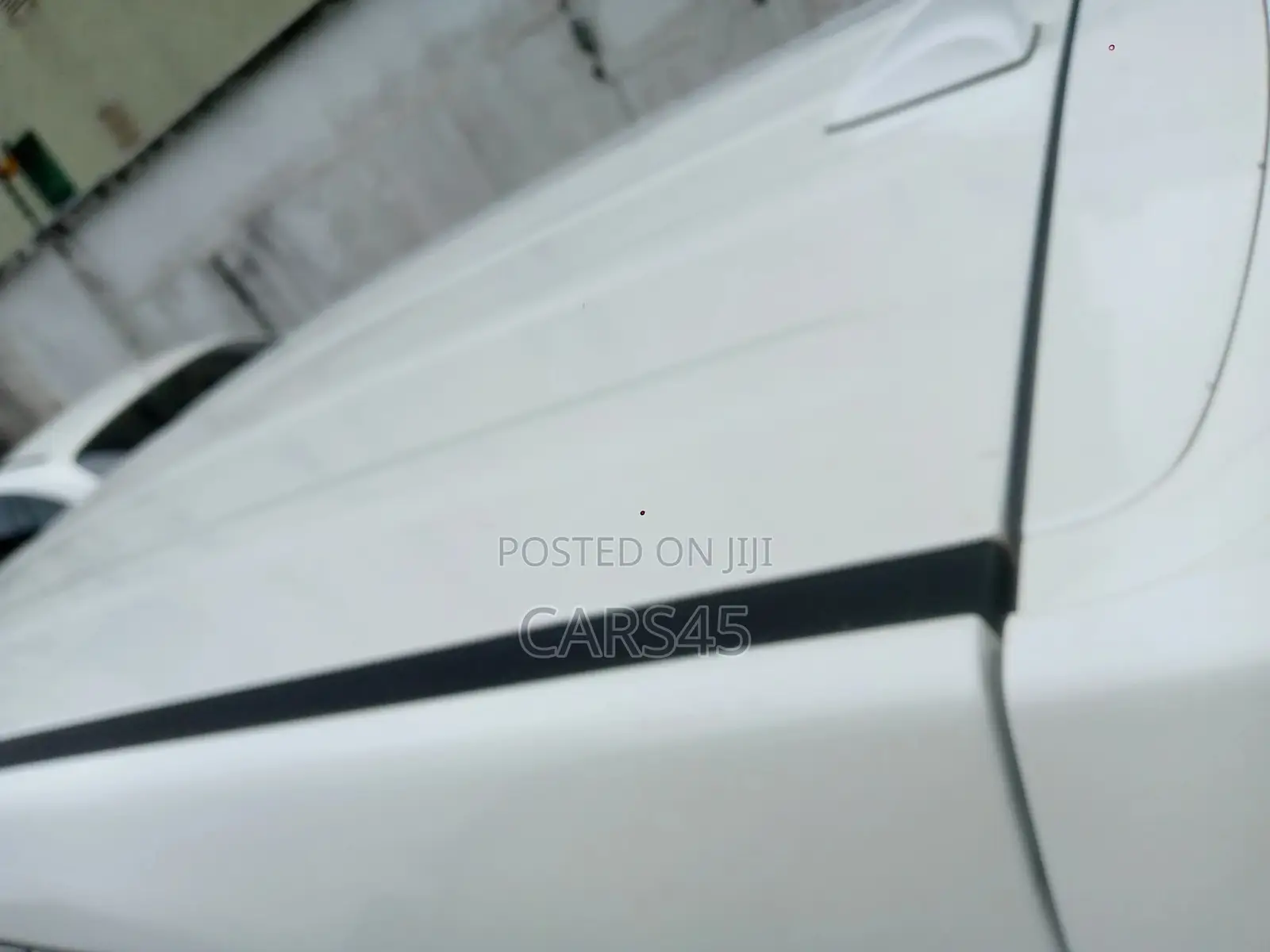 Hyundai Santa Fe 2017 White