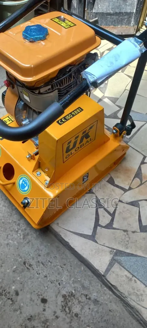 C90 Compactor Machine